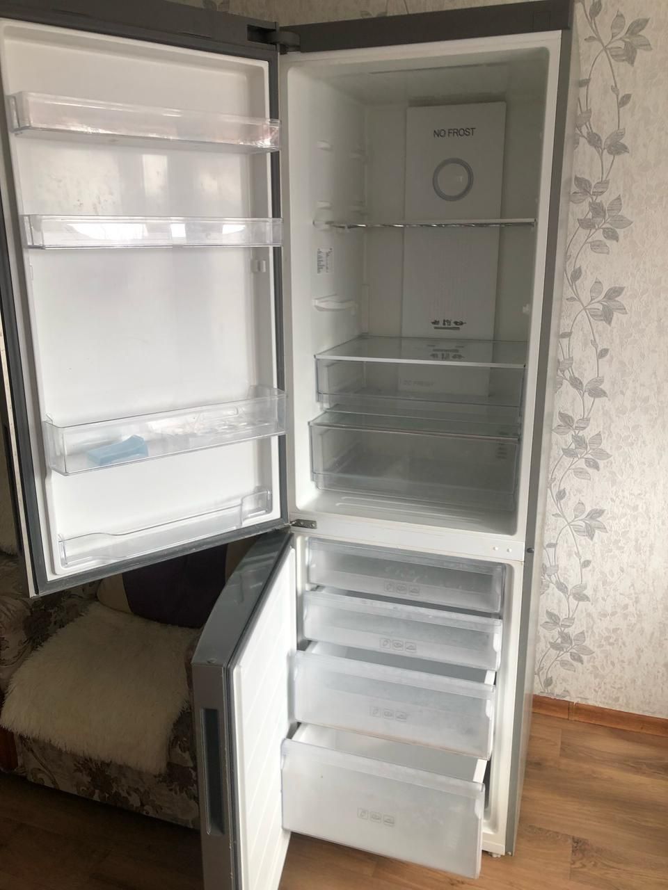 Продам холодильник