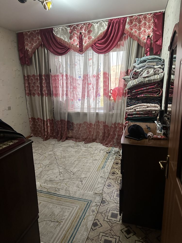 Продам квартиру район химпаселок