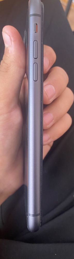 iPhone 11 128гб.