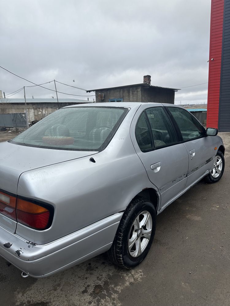 Продам Nissan primera 1993г ОБМЕН НЕ ИНТЕРЕСУЕТ