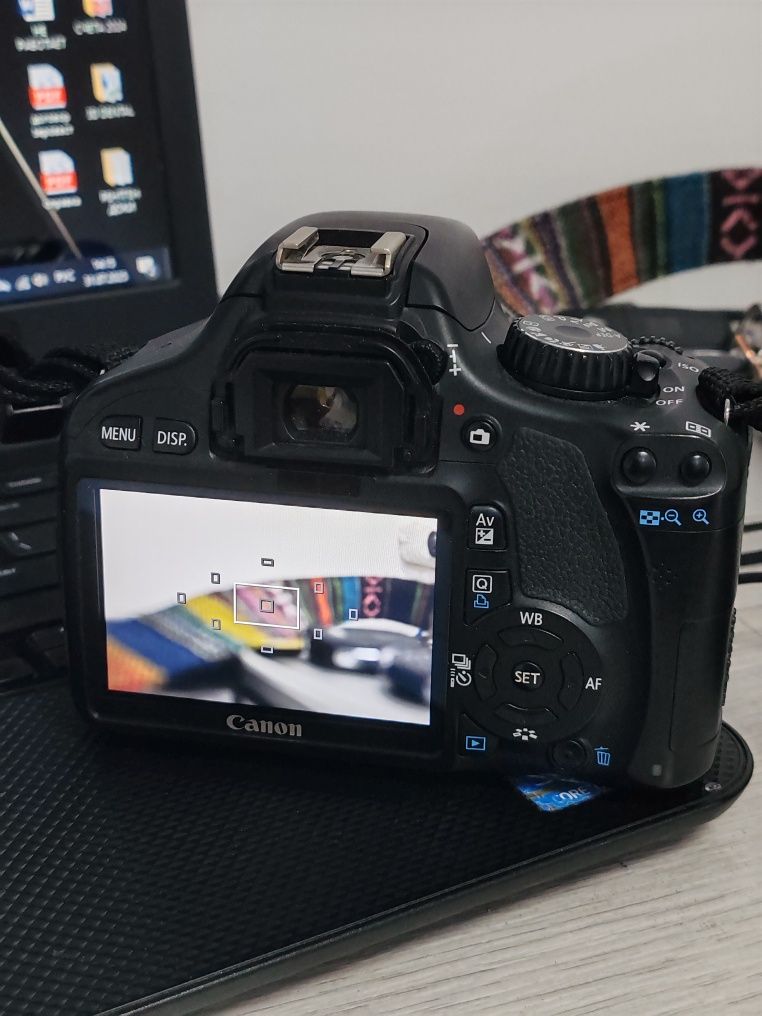 Фотоаппарат Canon EOS 550D