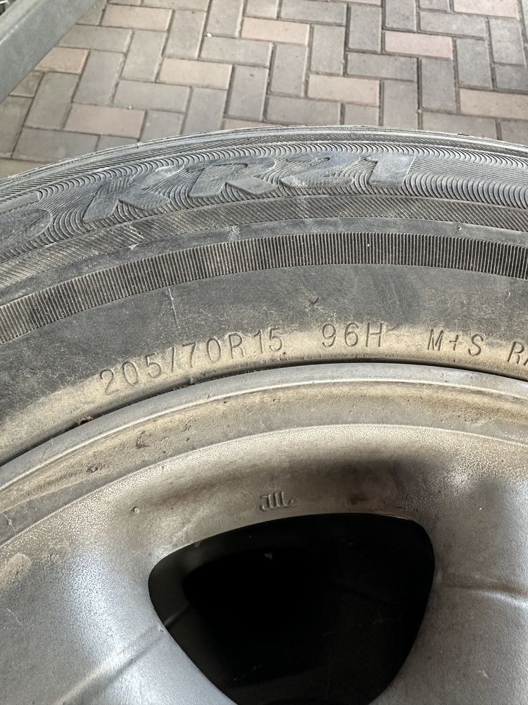 205/70/15 с дисками