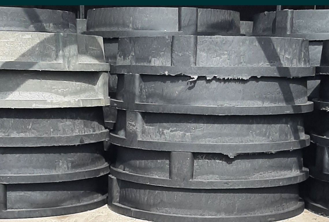 Канализационные люки  1,5т, 3т, 6т, 15т, 25 т Доставка


Дост