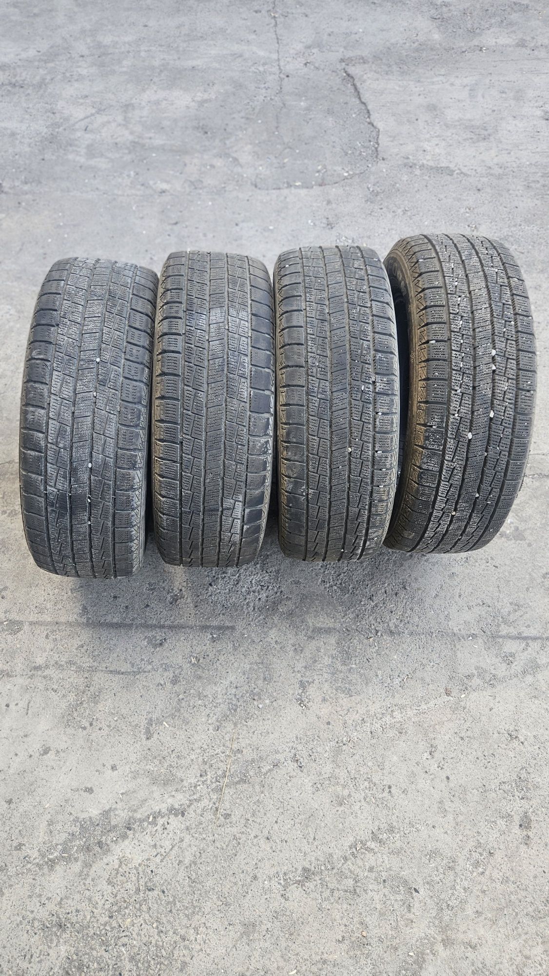 Зимний шины размер 195/65R15.91 т