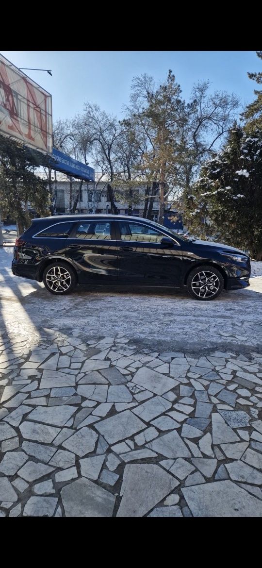 Kia Ceed SW универсал