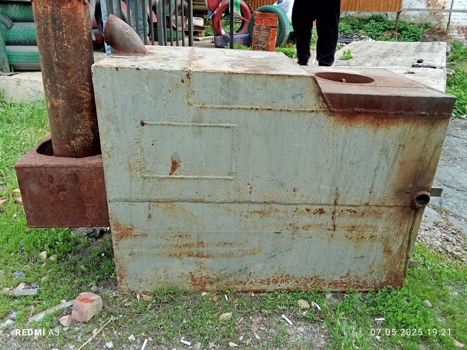 Продам котел отопления на 300 кв.метров