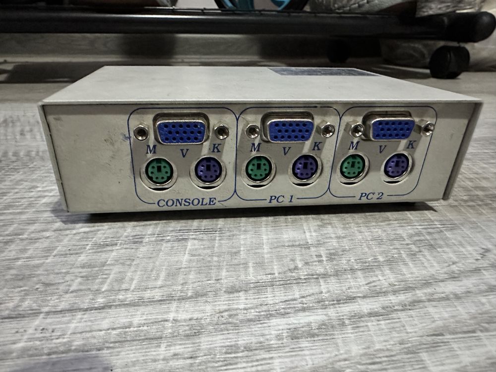 Комутатор Gembird CPU Switch CAS-231G
