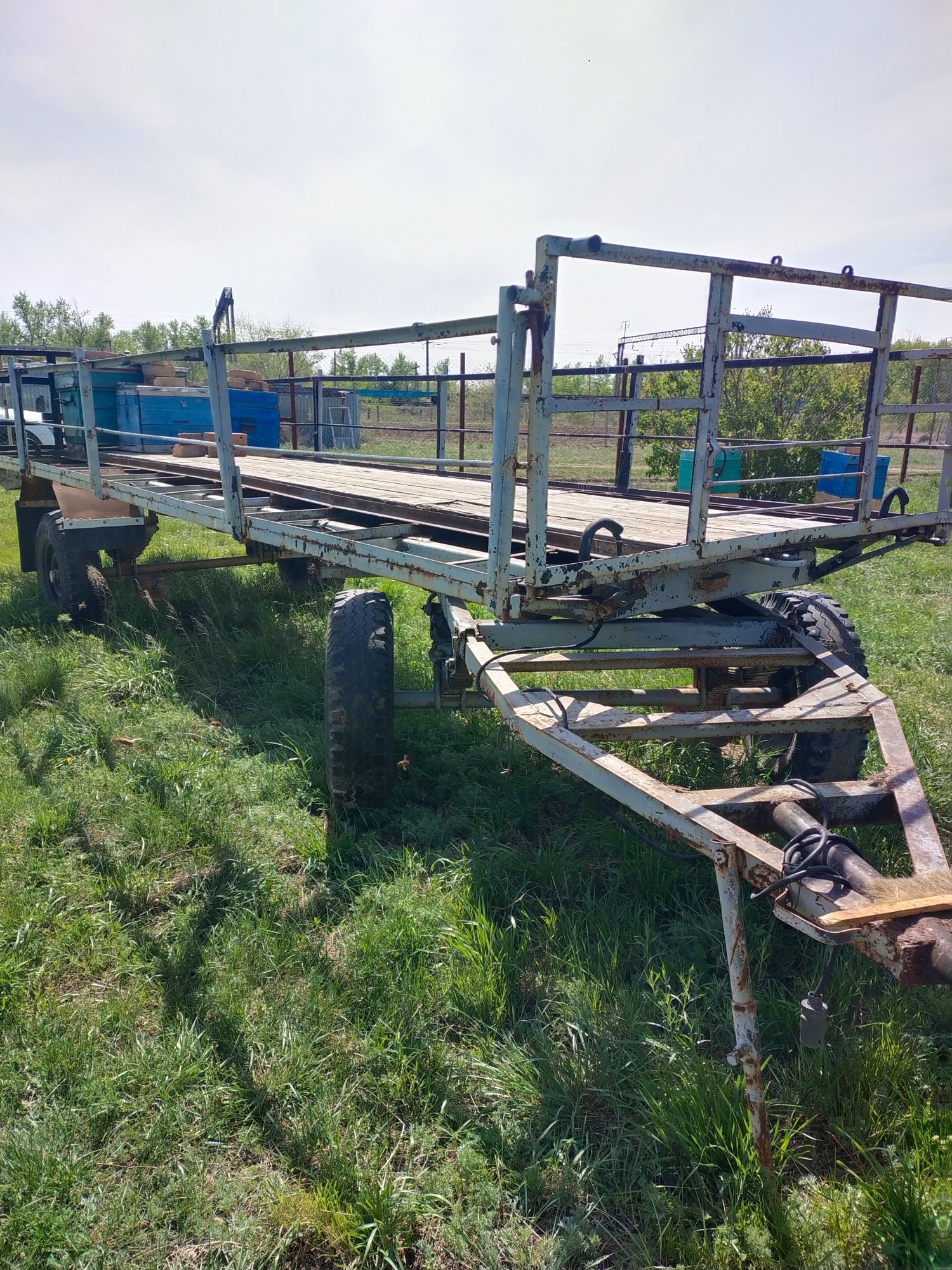 Продам прицеп с документами