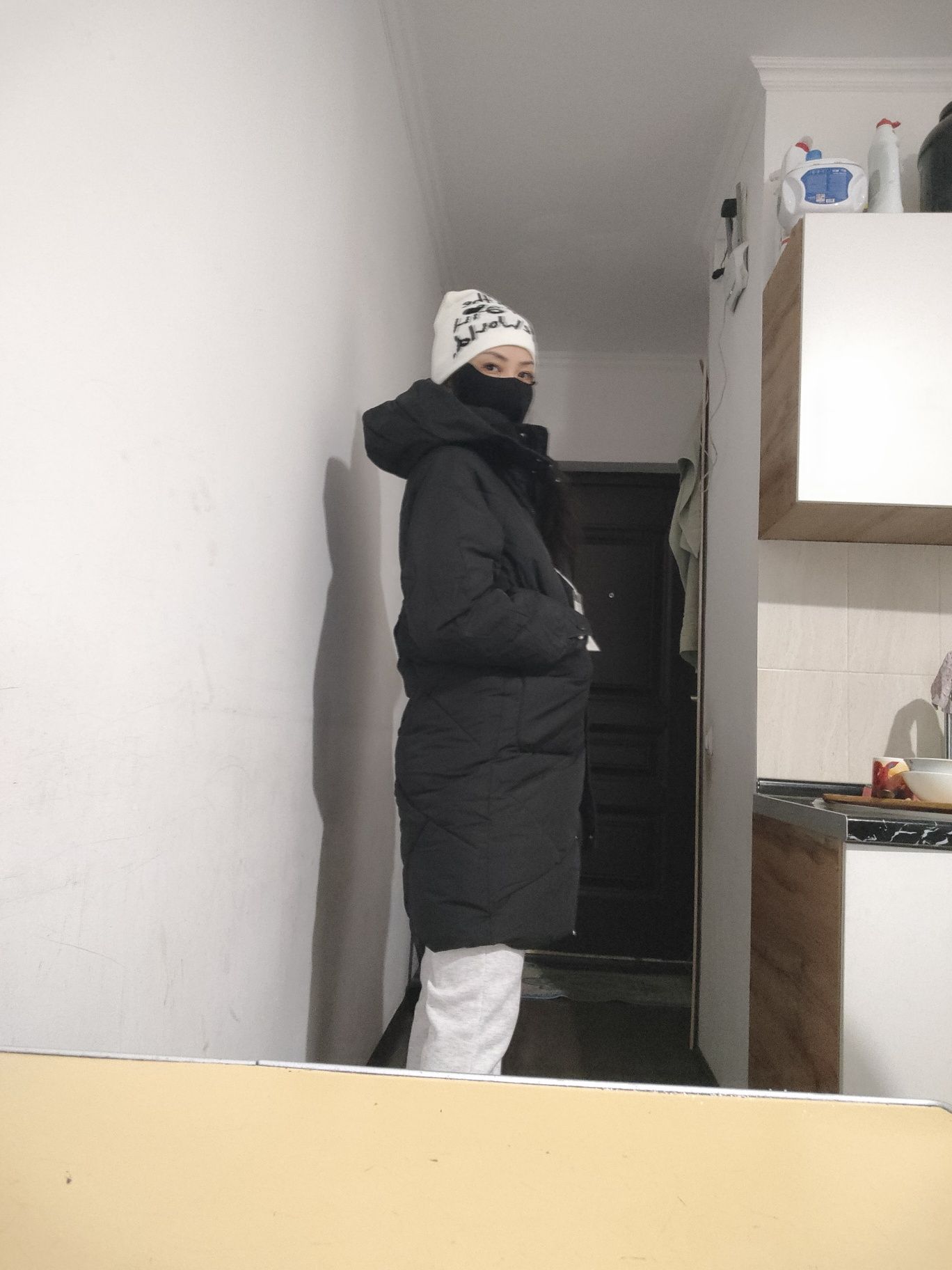Продам куртку новая с этикеткой