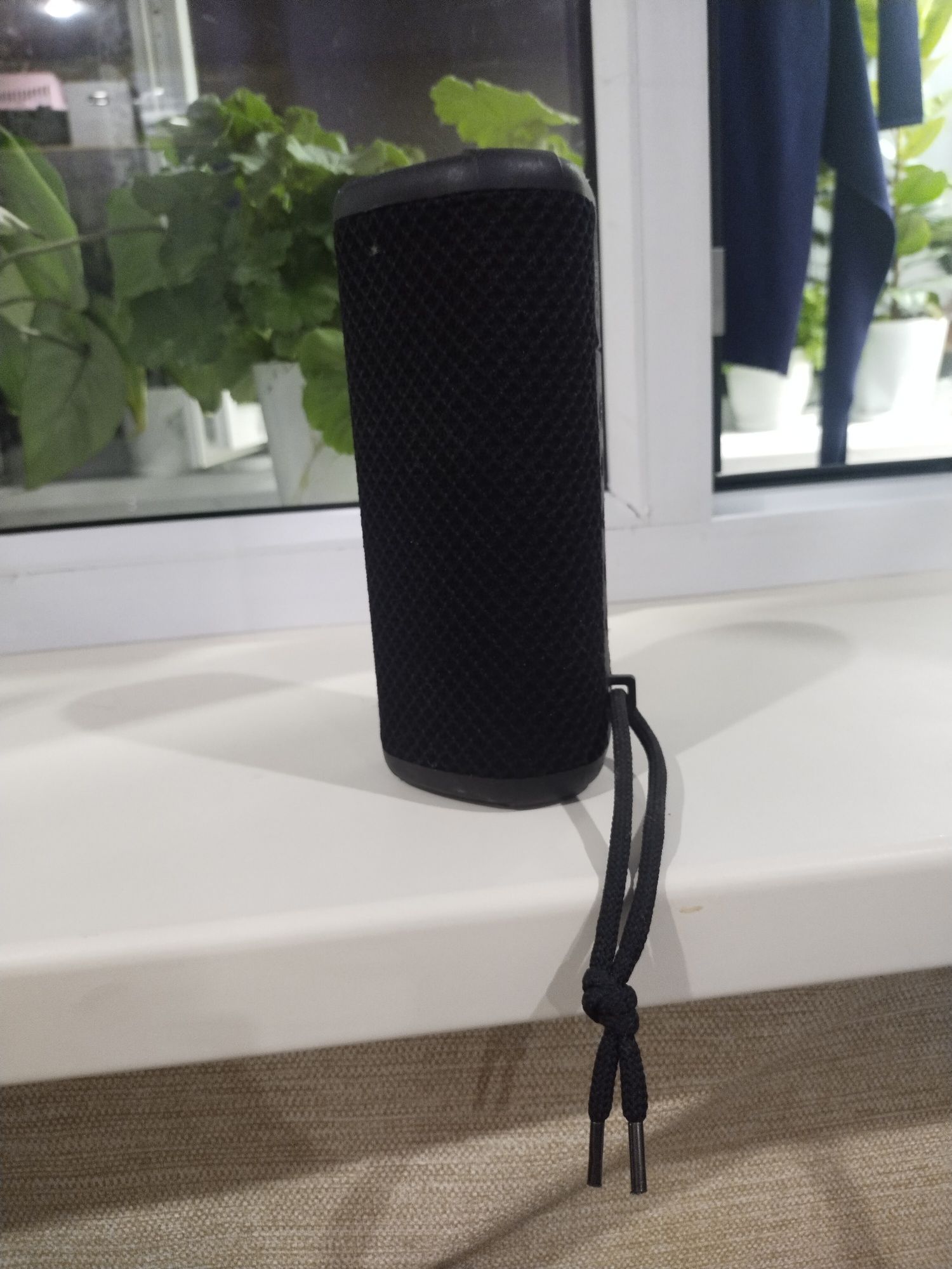 Продаю Bluetooth колонку acme