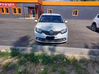 Продам машину Рено логан 2 .2015 года выпуска Очень отличном состояние