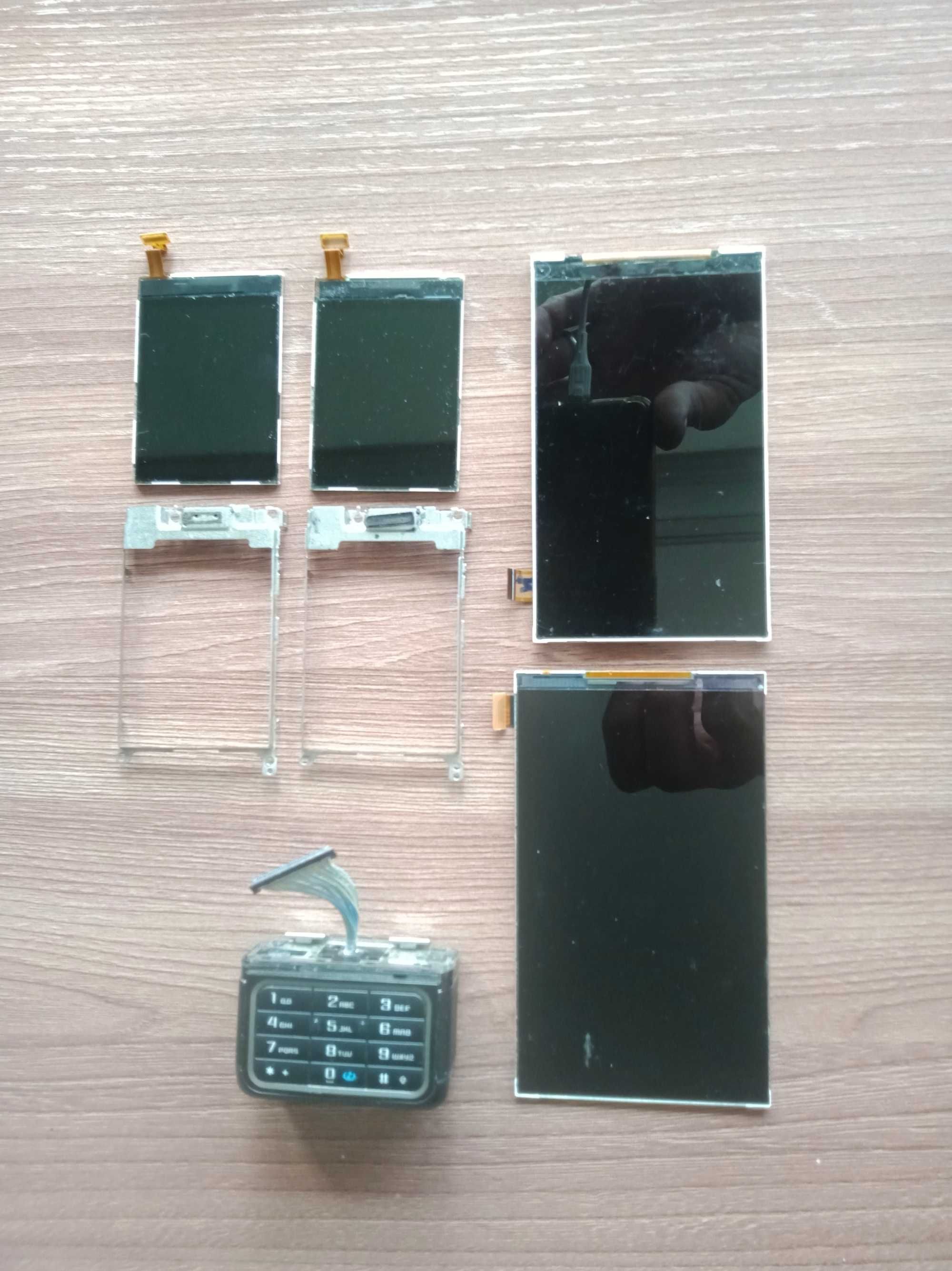 Корпуса и дисплеи Nokia
