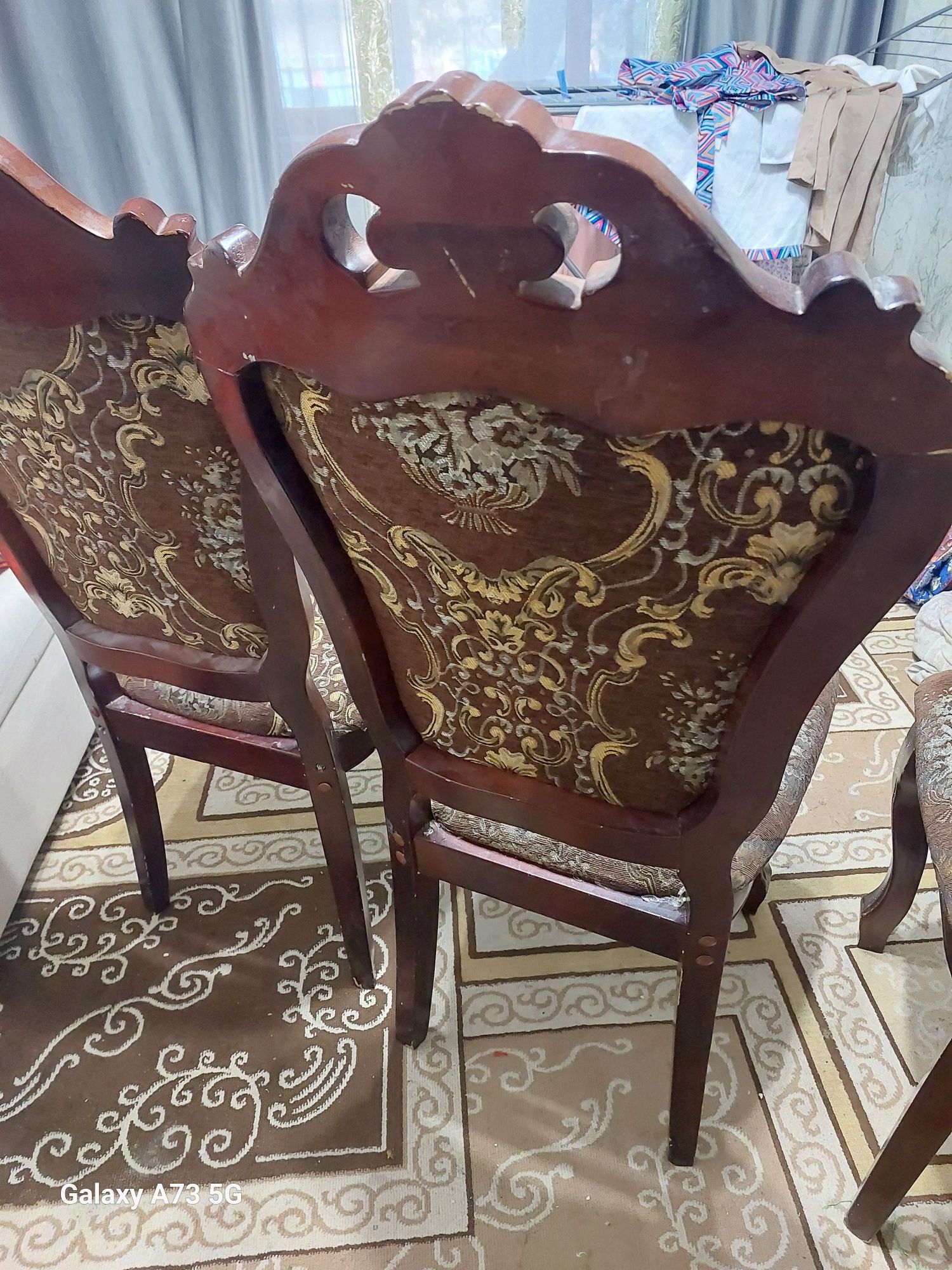 Продам стулья хороший состояние