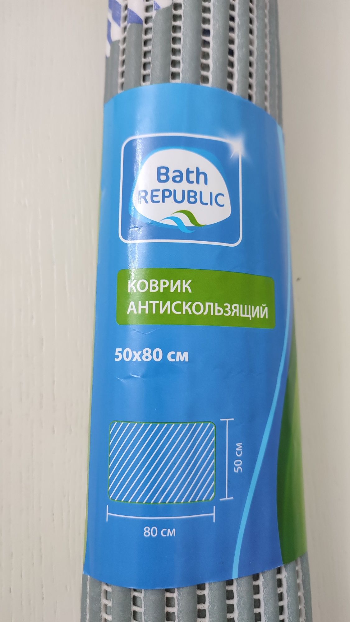 Новый коврик в ванную