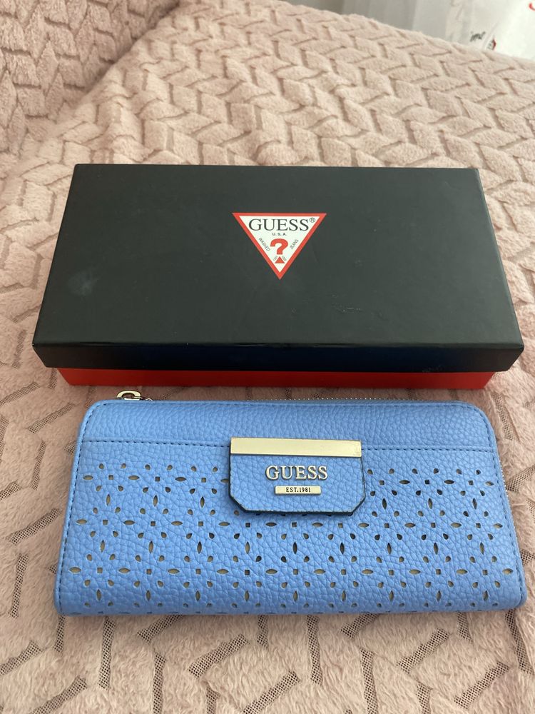 Кошелёк GUESS новый кожананный