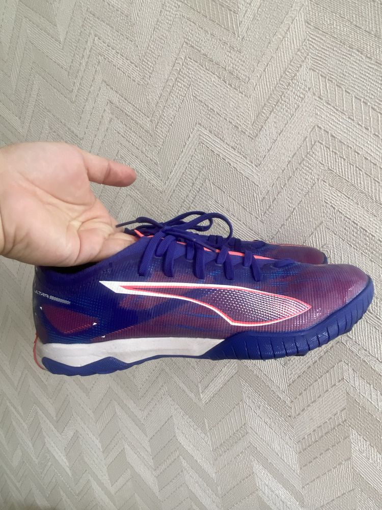 Продам бутсы Puma