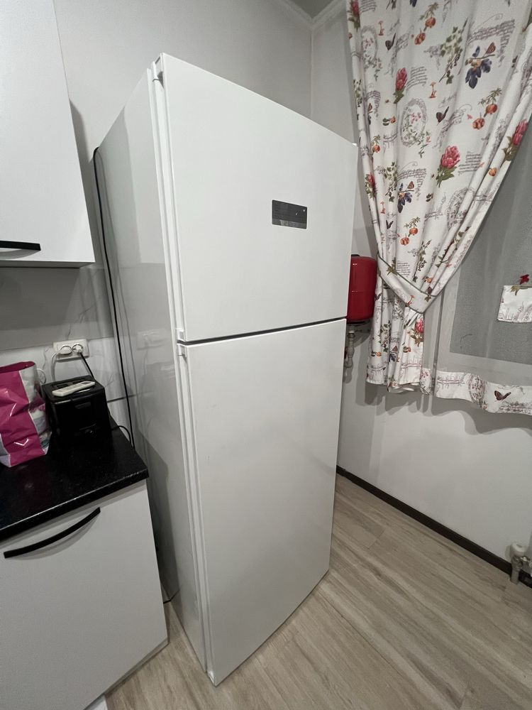 Продам холодильник в новом состоянии