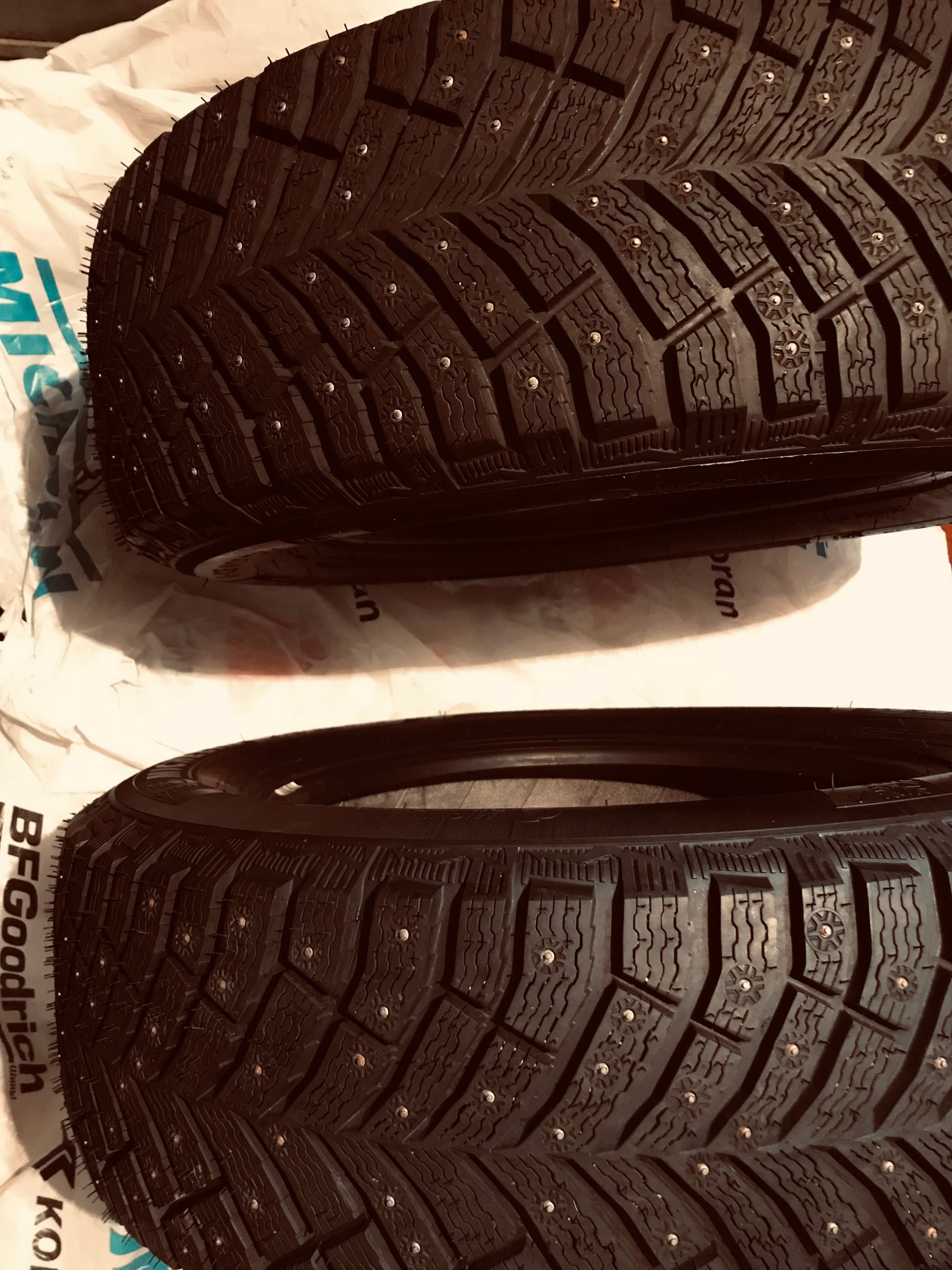 Продам две зимние шины «Michelin”215*65*R16. Цена за 1шт. 75 000тенге