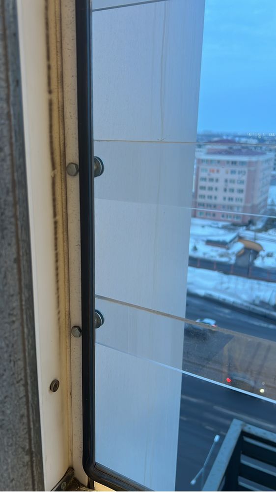 Решетки на окна из поликарбоната, защита от падение детей, прозрачные