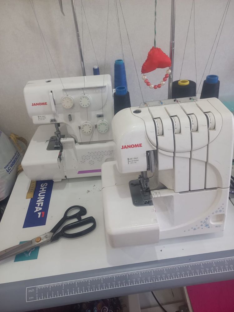 Срочно продам швейные машинки janome