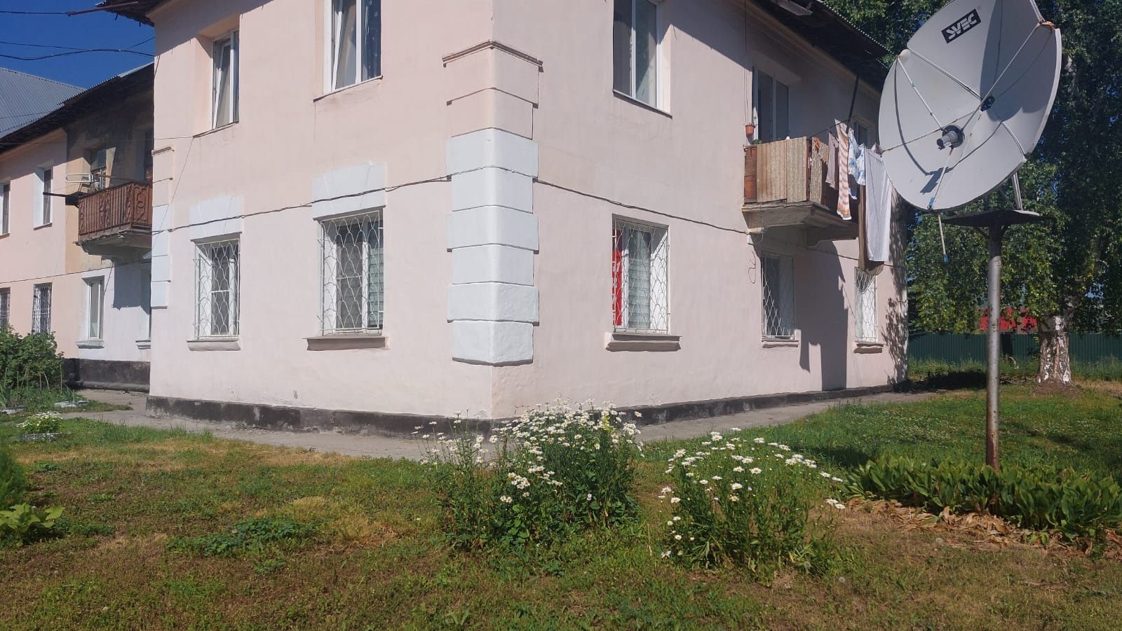 В Зыряновске квартира 3х ком.  (г. Алтай ), ТОРГ