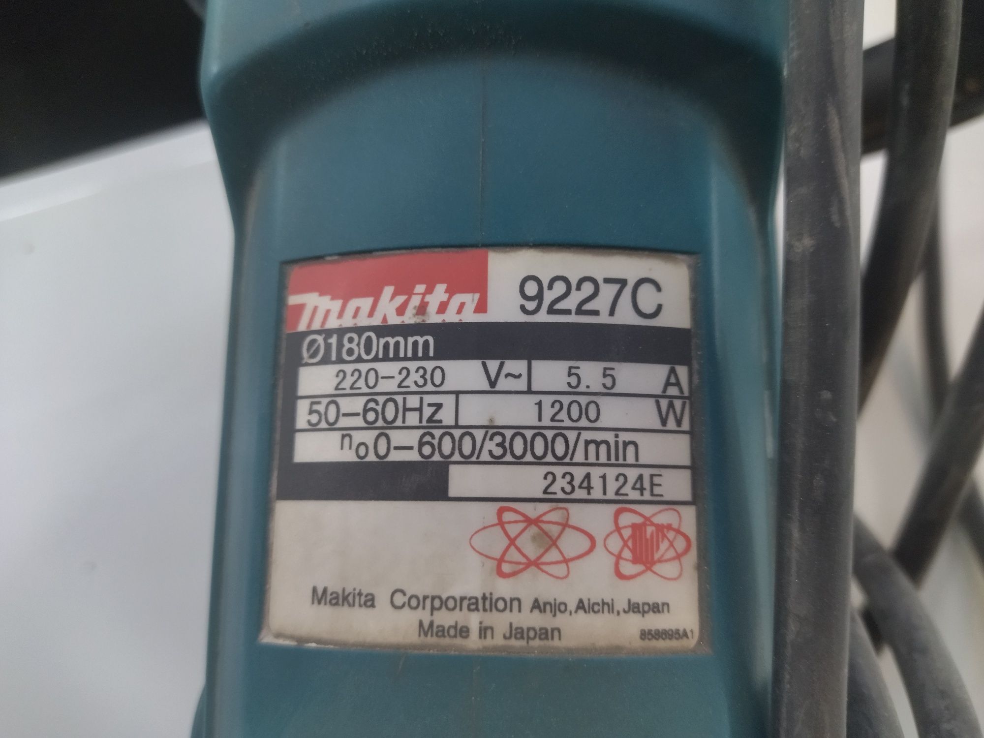 Полировальная машинка Makita (оригинал)