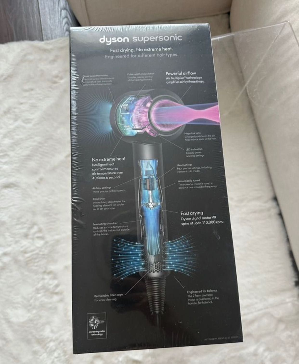 Продам Дайсон Профессиональный Dyson Новый Запечатанный цвет Fuchsia