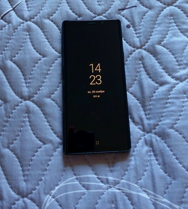 Продам смартфон Samsung Note 9