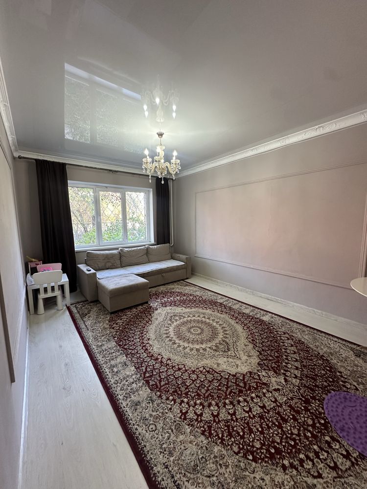 продам ковер 250х400 см