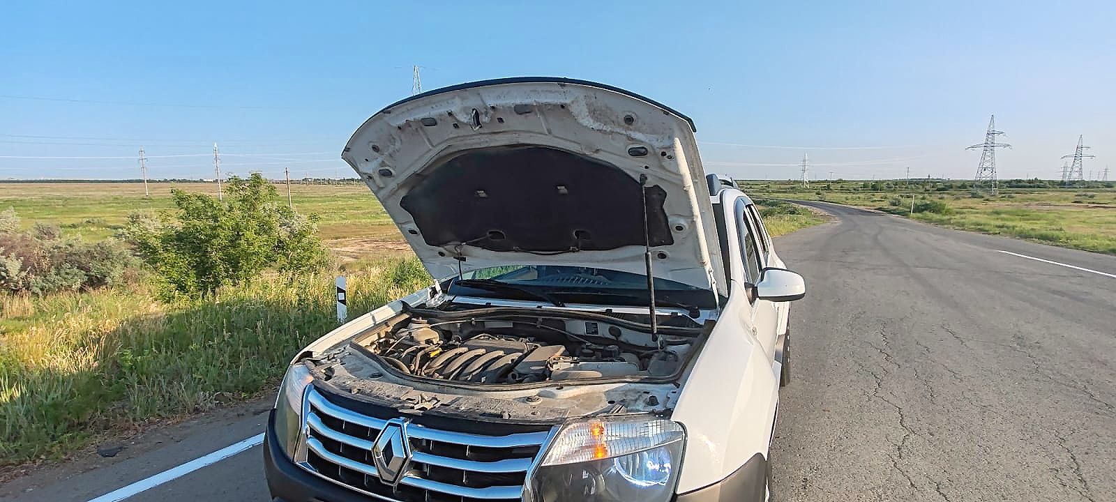 Renault Duster 2013 • 1.6 • Механика • 4WD • Отличное состояние