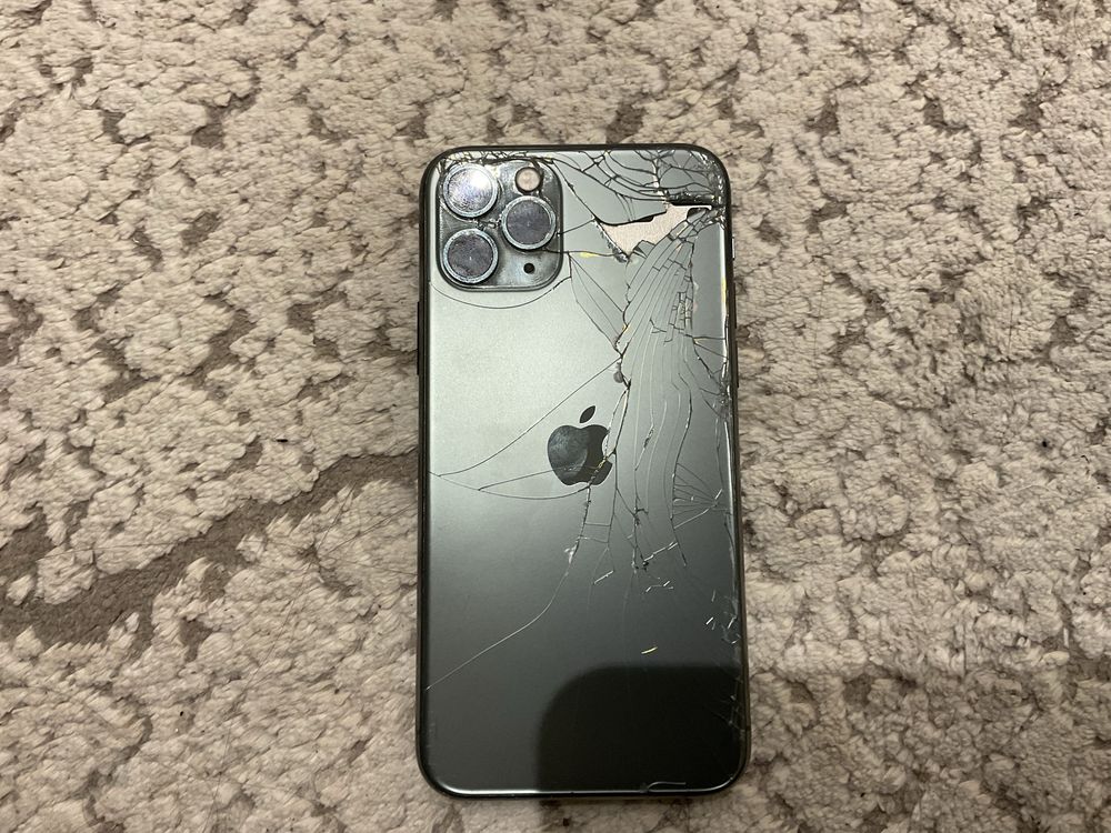 Iphone 11 pro  256 гб