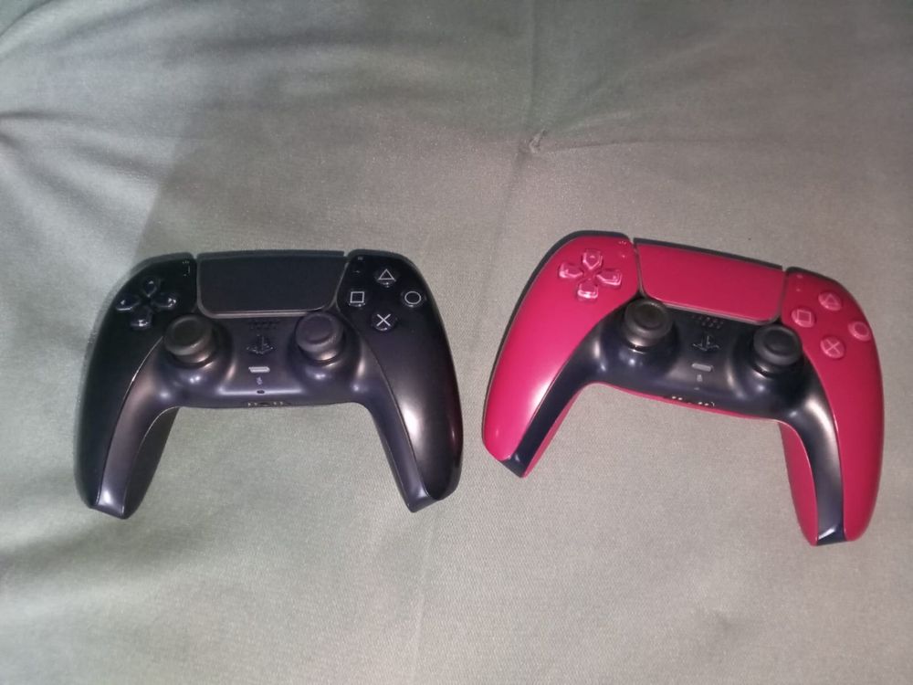 Продам Sony Plastation 5 с дисководом, джойстиками