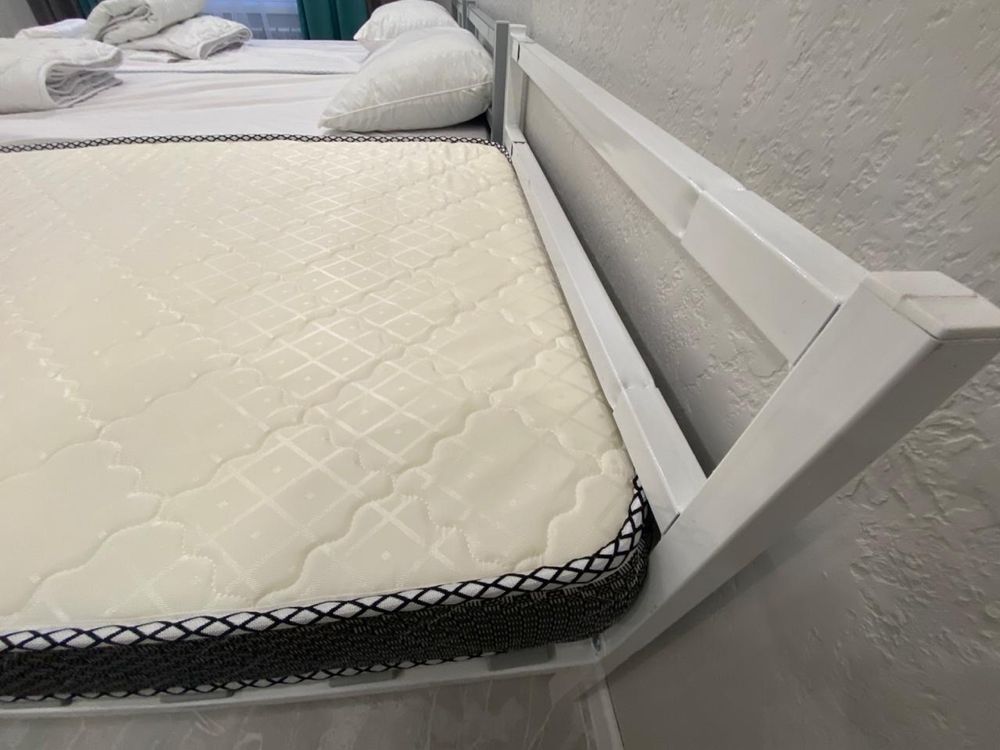Продам 2 кровати разобранные
