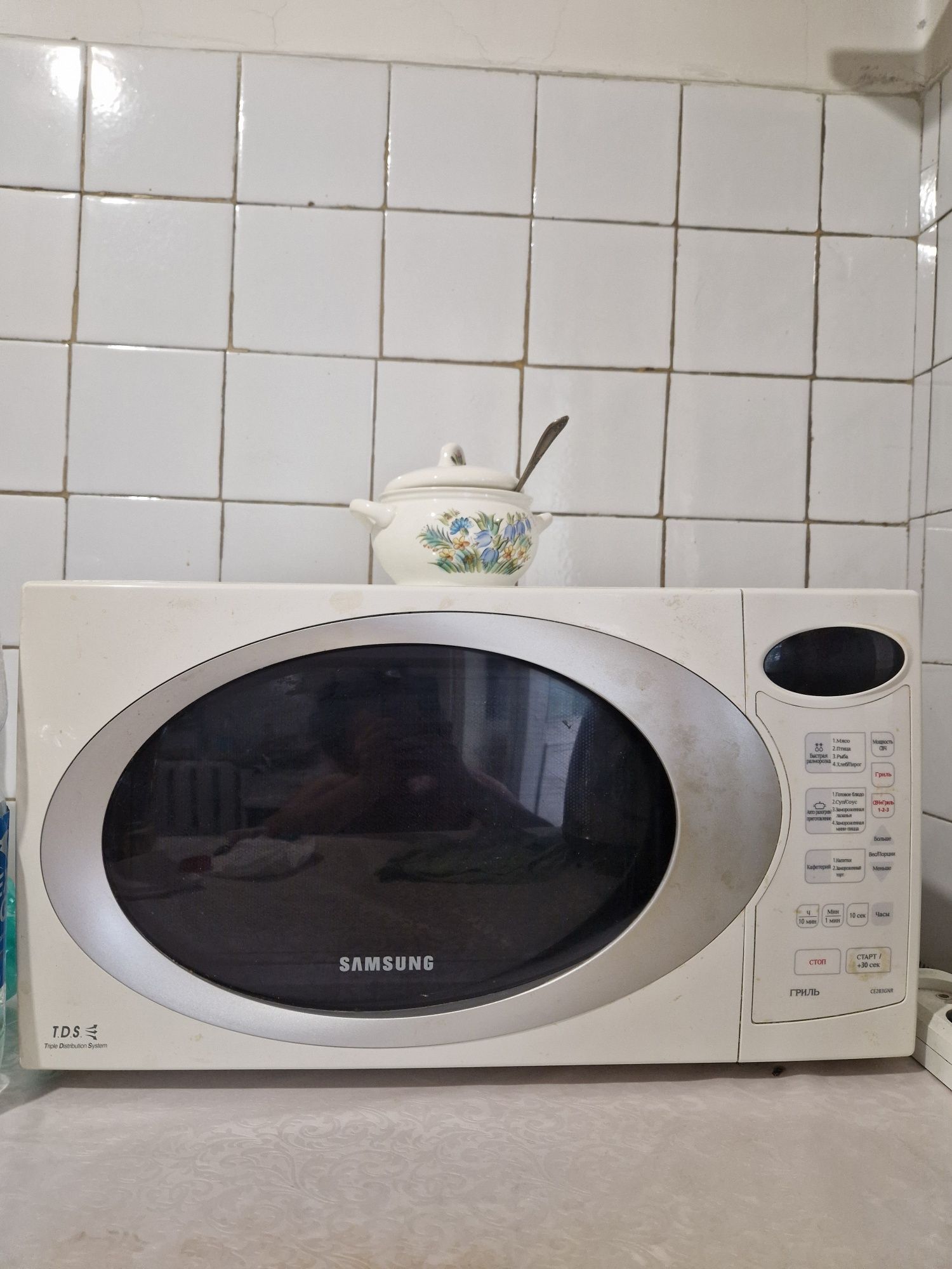 Продам микроволновку