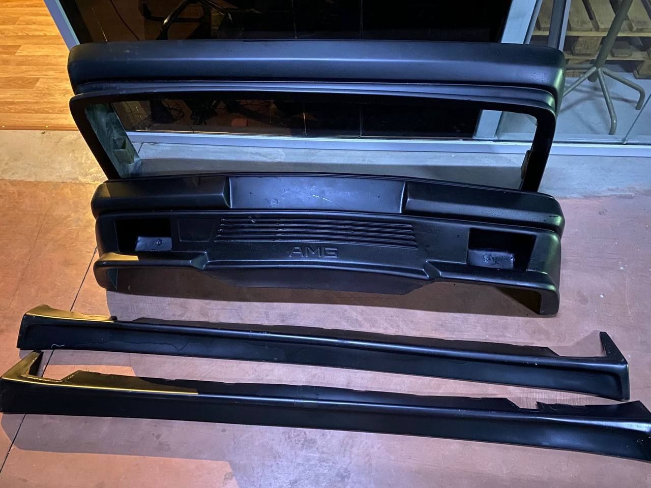 Мерседес w 124 w210 w140 w202 w190 каропка диски бампер фара крыло две