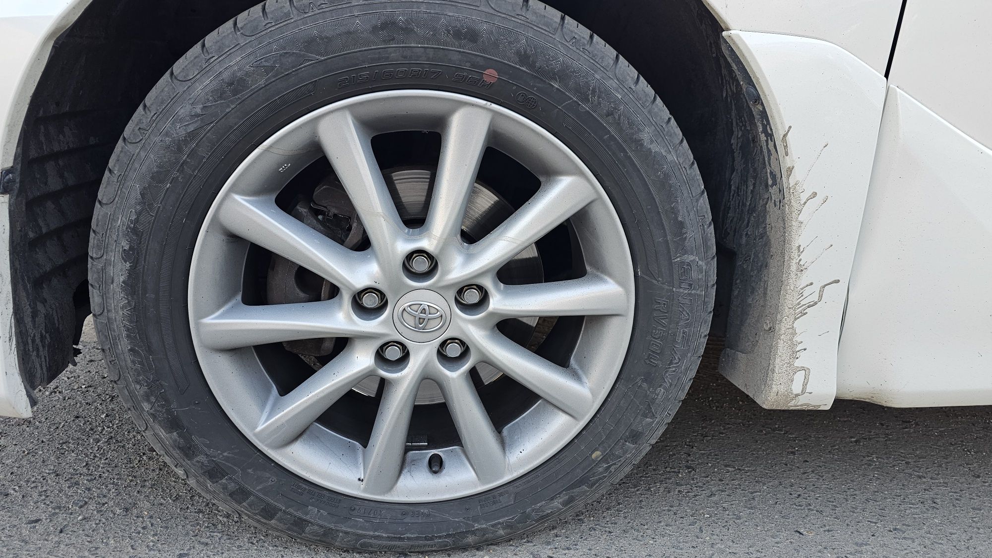 Продам Диски Toyota 17  оригинал