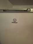 Indesit морозильник