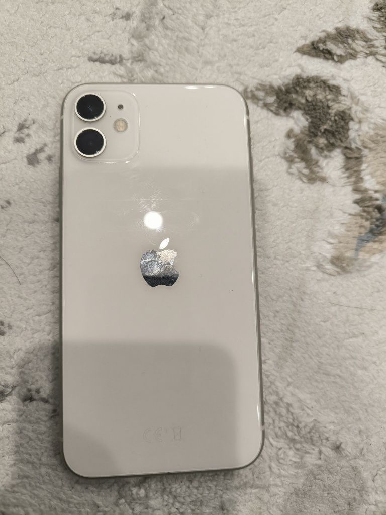 Продаётся iPhone 11