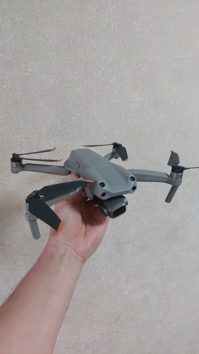 DJI Air 2S Fly More Combo.