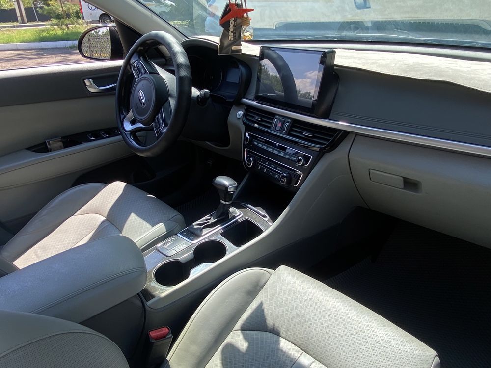 Kia optima(k5) 2017год