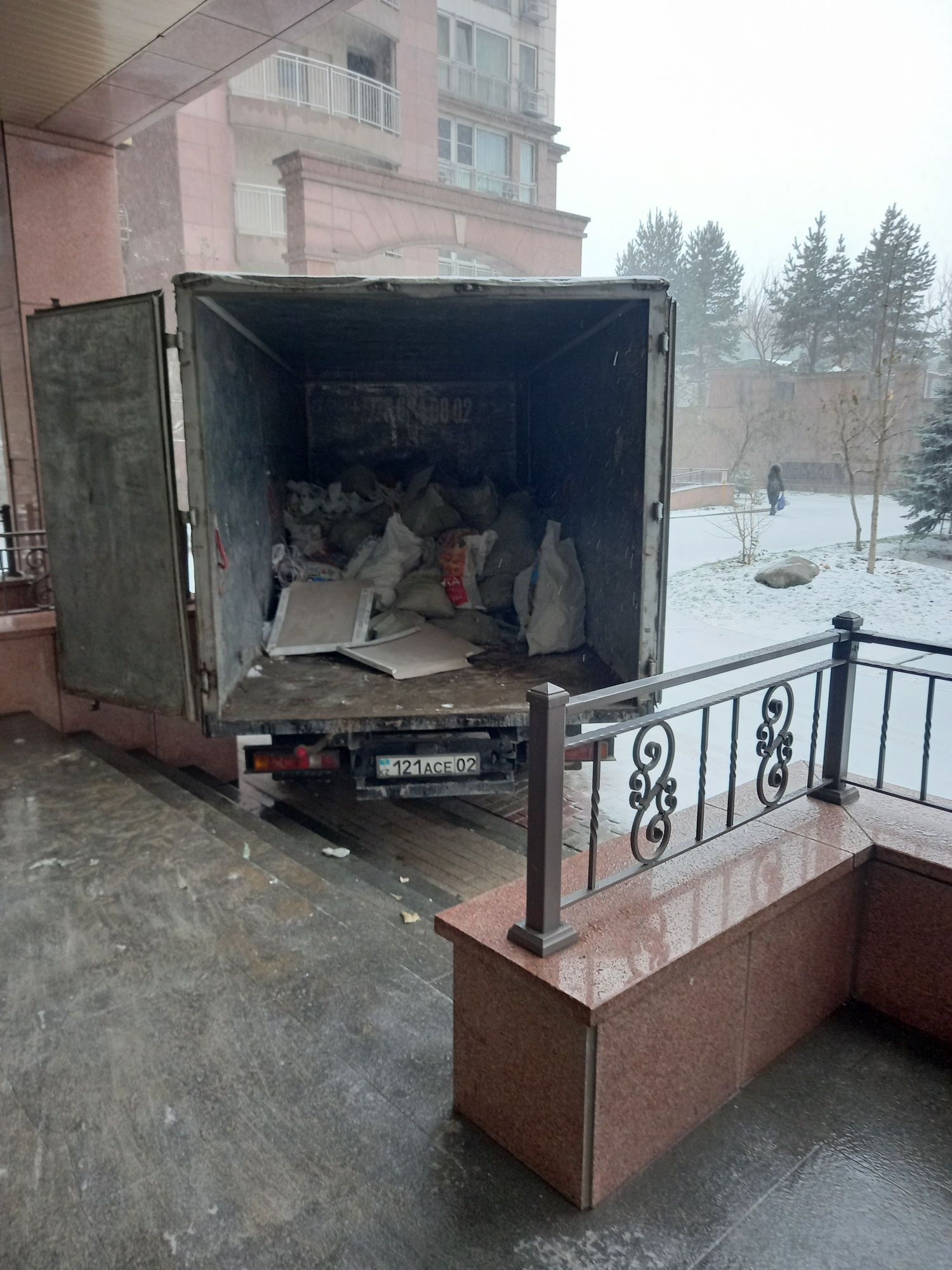 Вывоз Мусора Алматы.Вывоз мебель,вещи,домашни хлам.