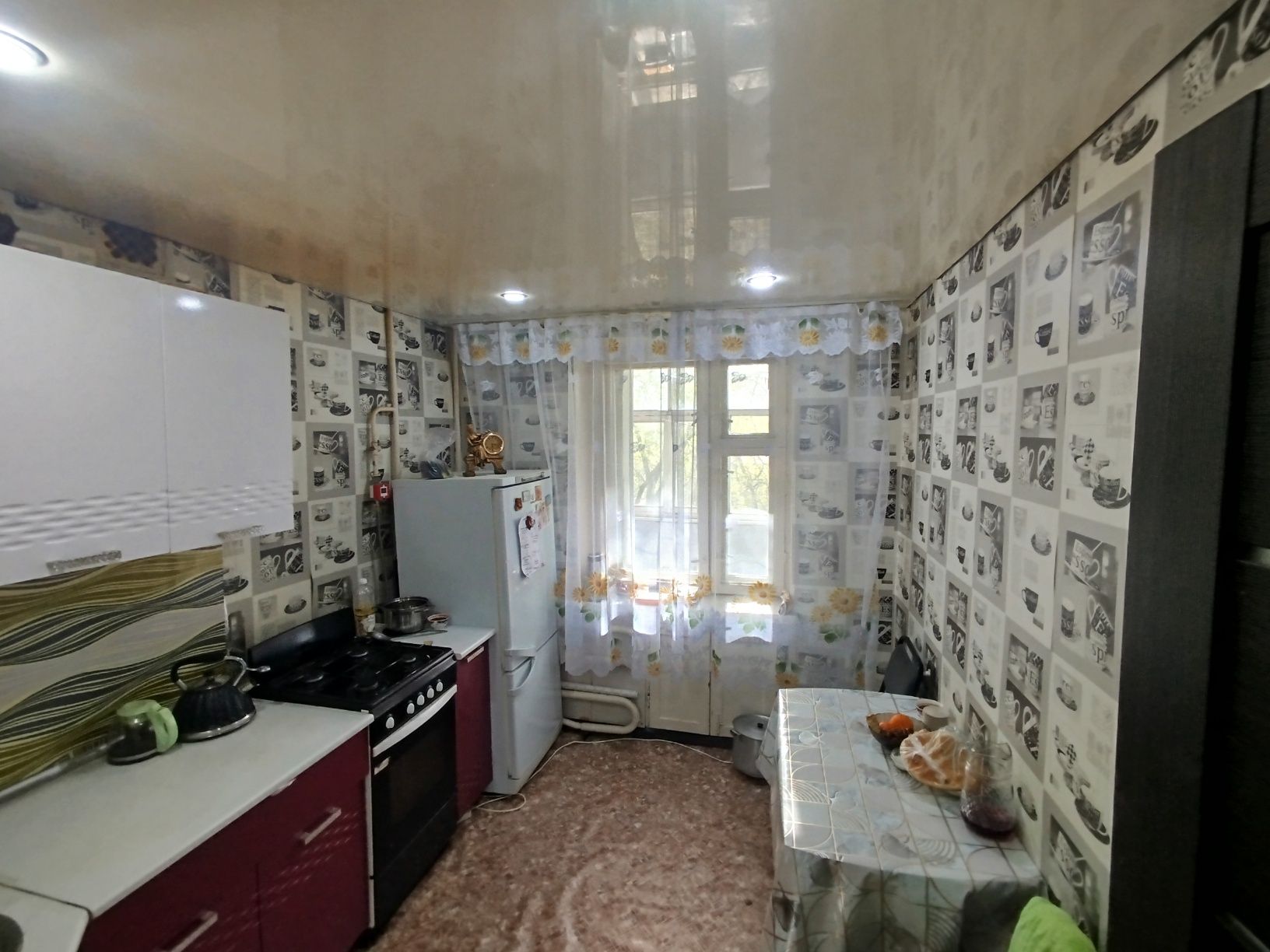 Продам 3-х комнатную квартиру