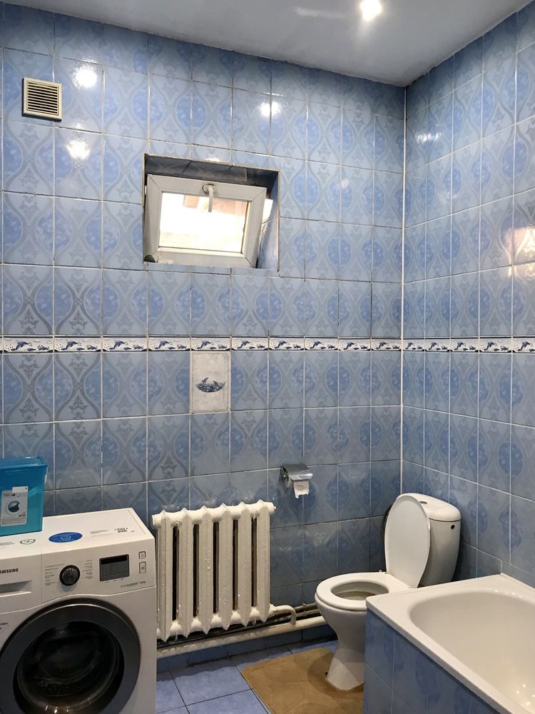 Чистый и ухоженный дом отличной планировки в самом центре.