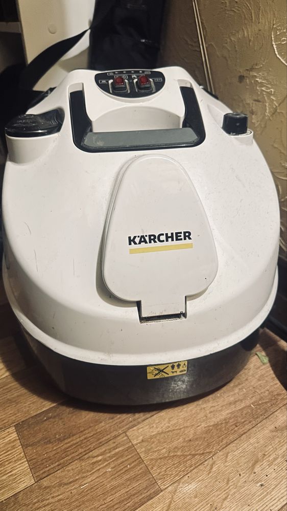 Паропылесос, пароочиститель, пылесос karcher