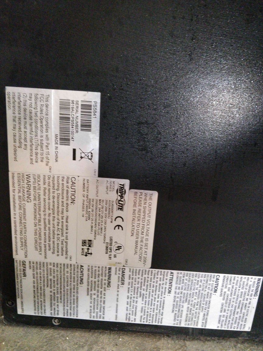 Источник бесперебойного питания UPS TrippLite SU6000RT3UPM