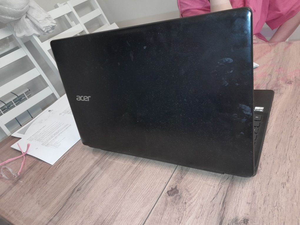 Продам ноутбук Aser Асер Aspire E2 для офиса и работы не играли