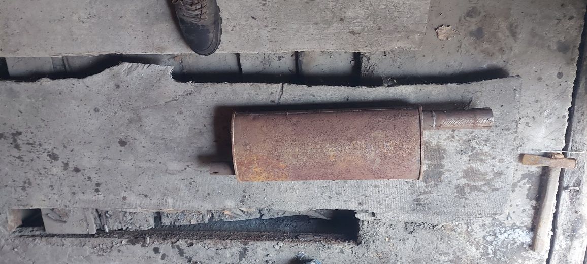 Продаю запчасти на волгу
