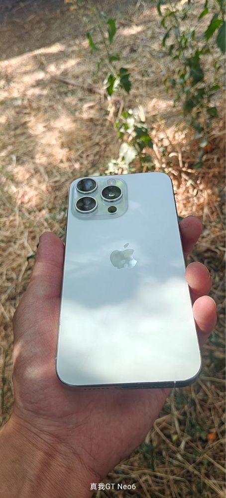 Продаю IPhone 15 Pro Max 256g