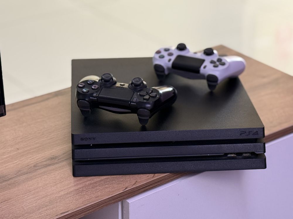 PlayStation 4 Pro 1000GB 2024 EAC/продаю Sony Ps 4 Pro 1TB идеал
