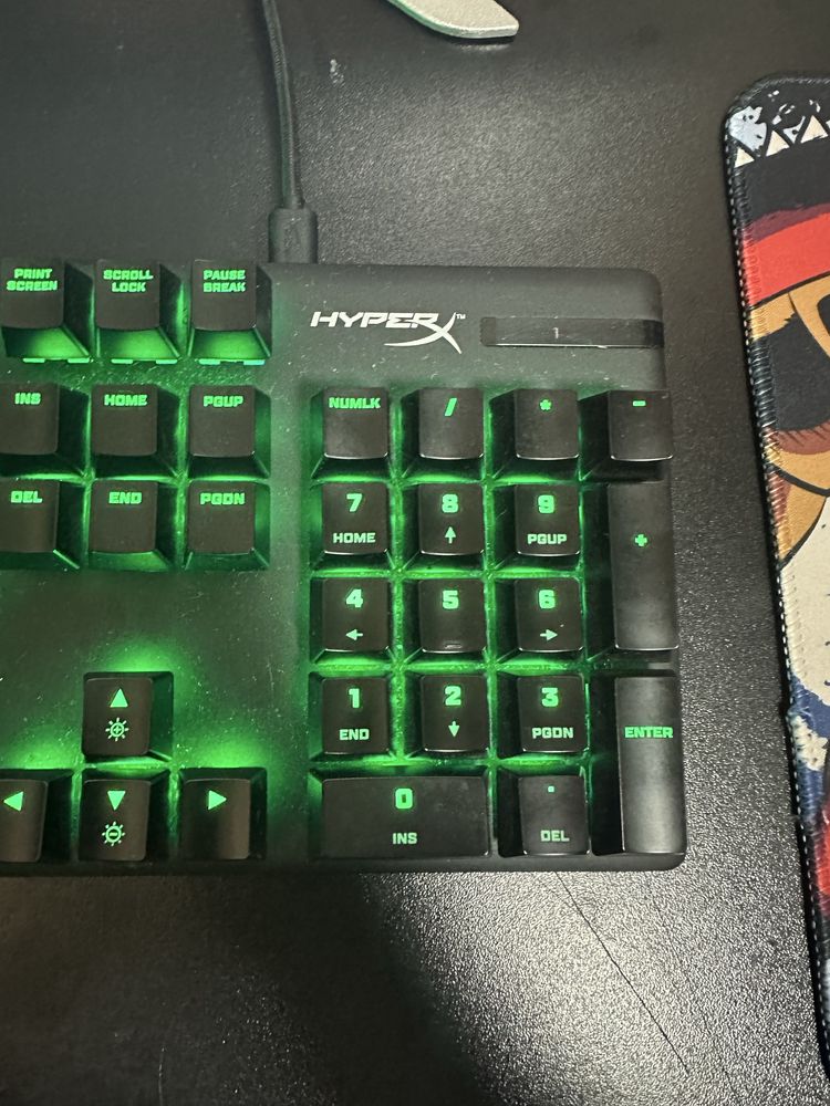 Продам клавиатуру HyperX